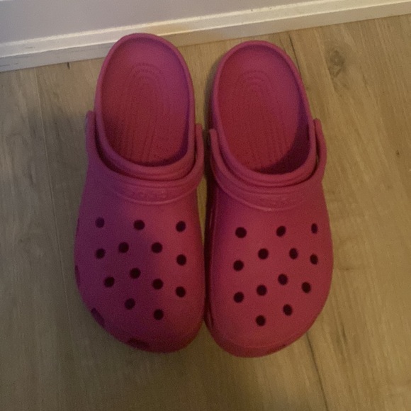 Pink crocs size 12 - Picture 3 of 3